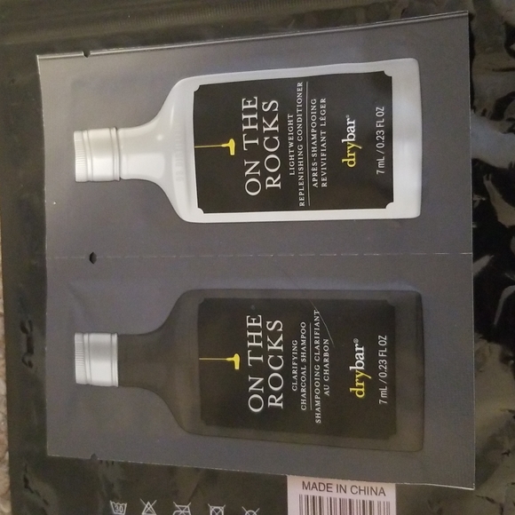 4/25 bundle item. Drybar On The Rocks Shampoo & Conditioner Sample Packets* - Picture 1 of 5